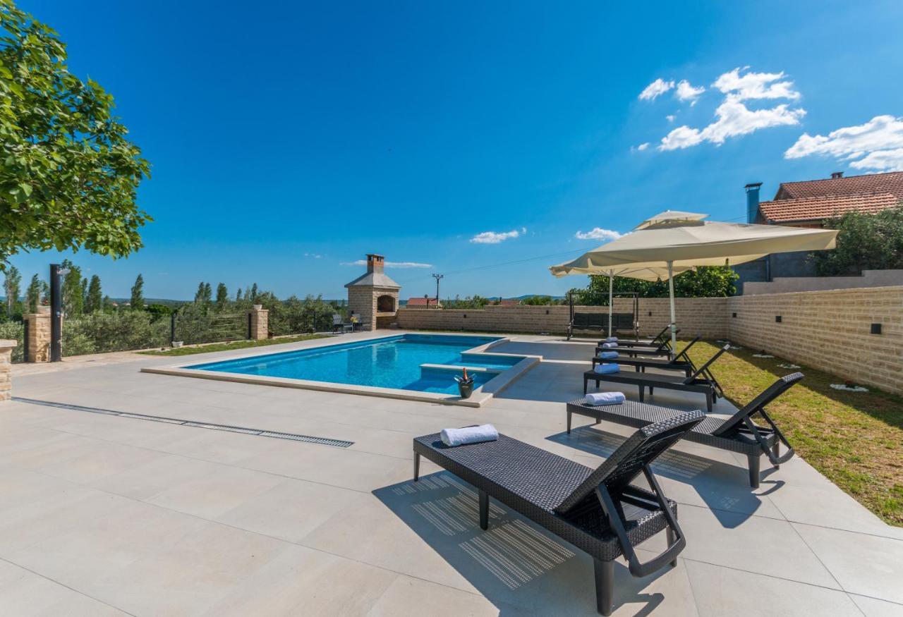 Lisane Ostrovicke Poolincluded - Holiday Home Maslina מראה חיצוני תמונה